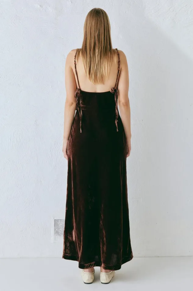 VRG GRL Jade Midi Dress Coffee Women MidiMaxi Dresses VRG GRL Jade Midi Dress Coffee Women MidiMaxi Dresses