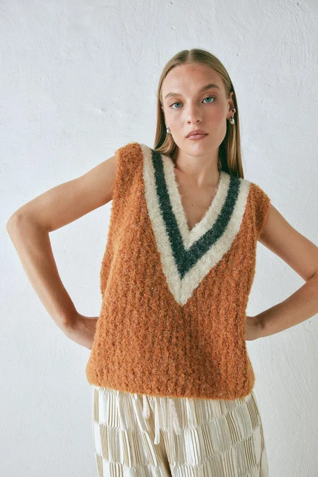 VRG GRL Macy Knit Vest Burnt Orange Women JumpersSweaters