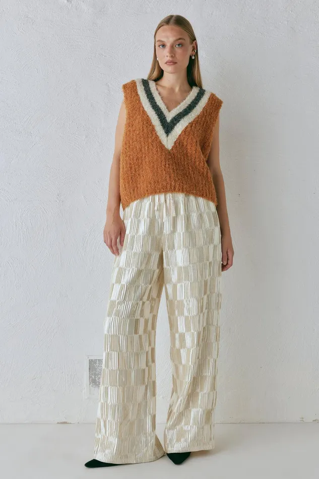 VRG GRL Macy Knit Vest Burnt Orange Women JumpersSweaters