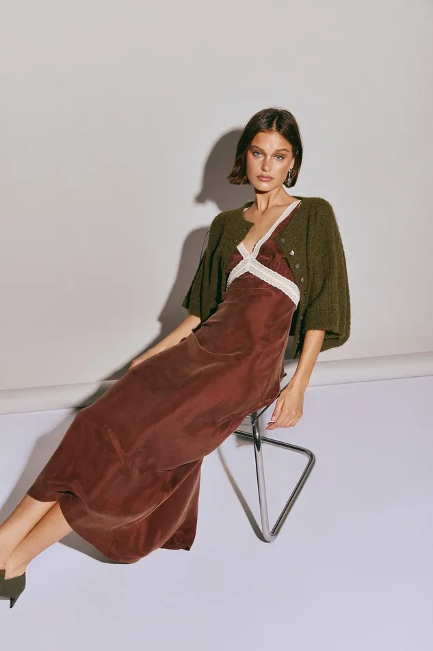 VRG GRL Meet Me On The Dance Floor Bias Cut Maxi Dress Umber Women MidiMaxi Dresses VRG GRL Meet Me On The Dance Floor Bias Cut Maxi Dress Umber Women MidiMaxi Dresses