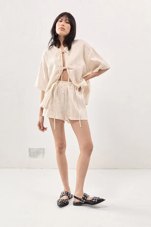 VRG GRL Naomi Linen Smock Top Juno Women Short Sleeve VRG GRL Naomi Linen Smock Top Juno Women Short Sleeve