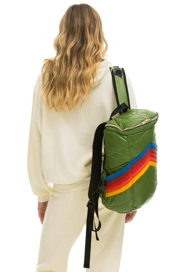 Women Backpacks Aviator Nation PEAK PUFFER BACKPACK 8211 GARDEN GREEN GLOSSY