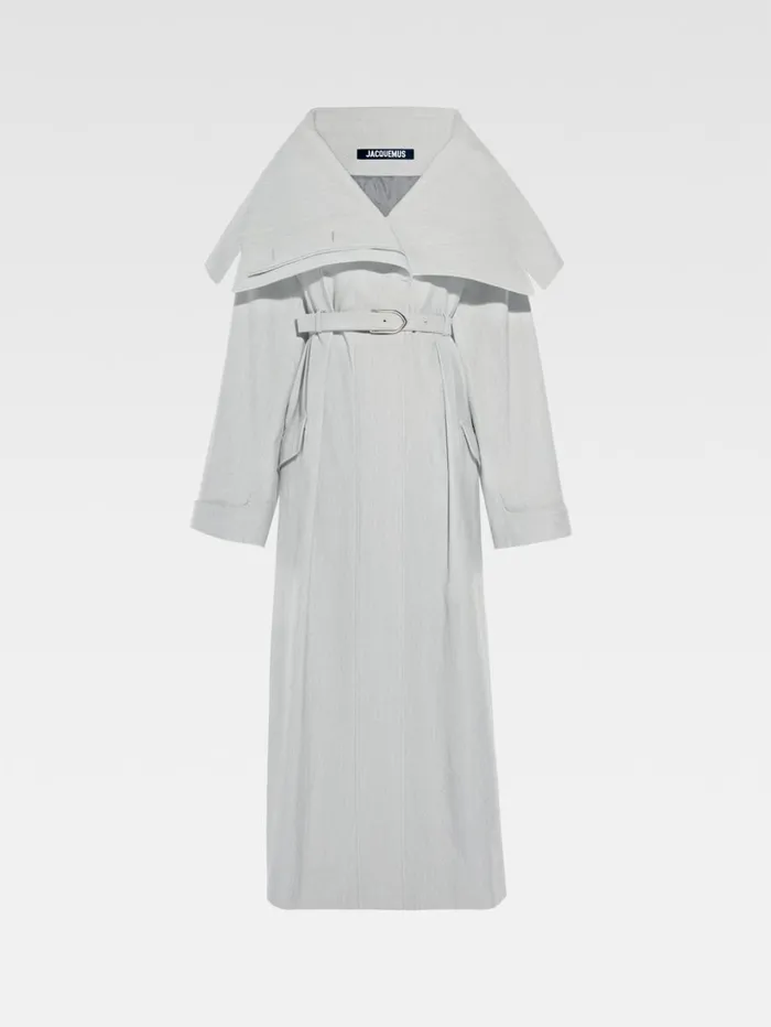 Women Coats and Jackets JACQUEMUS The Caruso Trench Coat Light Grey Women Coats and Jackets JACQUEMUS The Caruso Trench Coat Light Grey