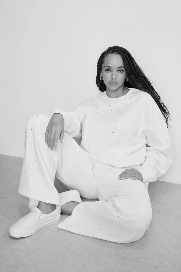 Women GOOD AMERICAN Sweaters CRYSTAL CREWNECKSWEATSHIRT Cloud White001