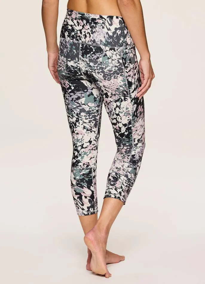 Women In The Wild Ultra Hold Capri Multi RBX Active Leggings