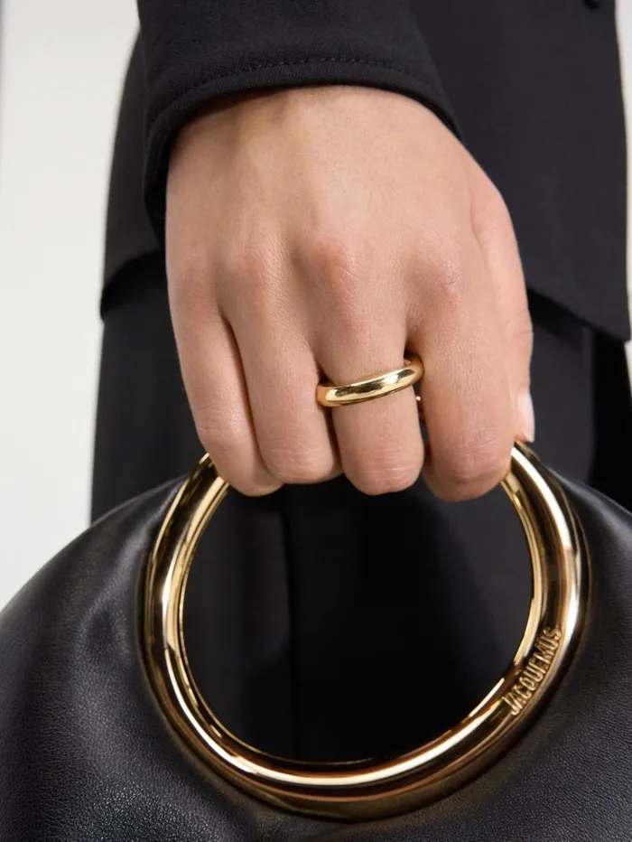 Women Jewellery JACQUEMUS The Round Ring Light Gold