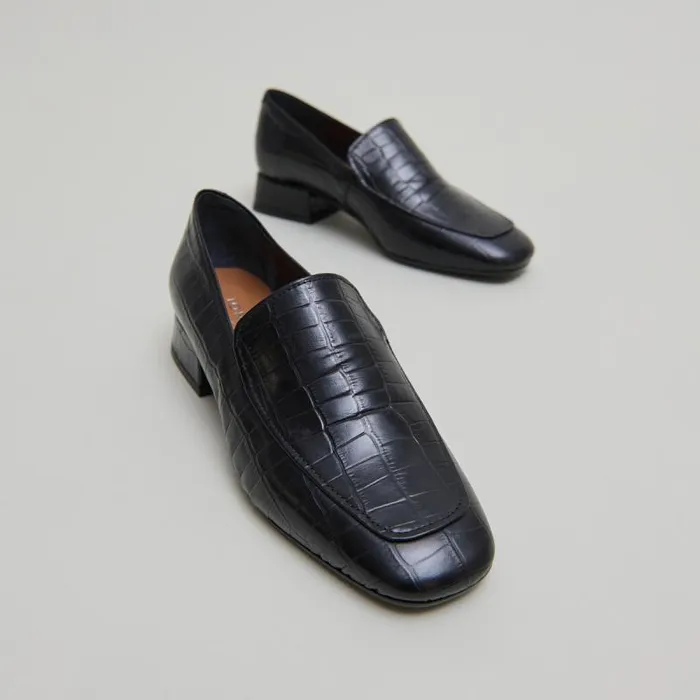 Women Loafers With Rounded Toes Black JONAK Loafers