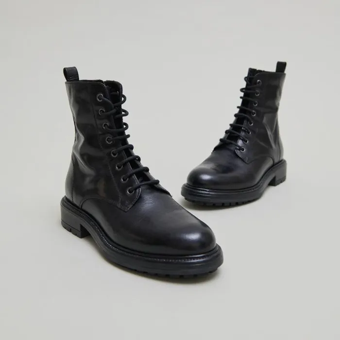 Women Lowboots With Laces And Notched Soles Black JONAK Ankle Boots Lowboots