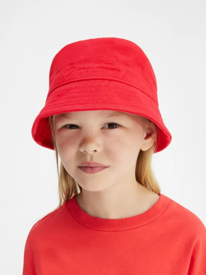 WomenMen Accessories and Shoes JACQUEMUS The Gadjo Kids039 Bucket Hat Red