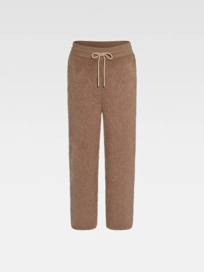 WomenMen Trousers and Shorts JACQUEMUS The Nuvola Pants Camel WomenMen Trousers and Shorts JACQUEMUS The Nuvola Pants Camel