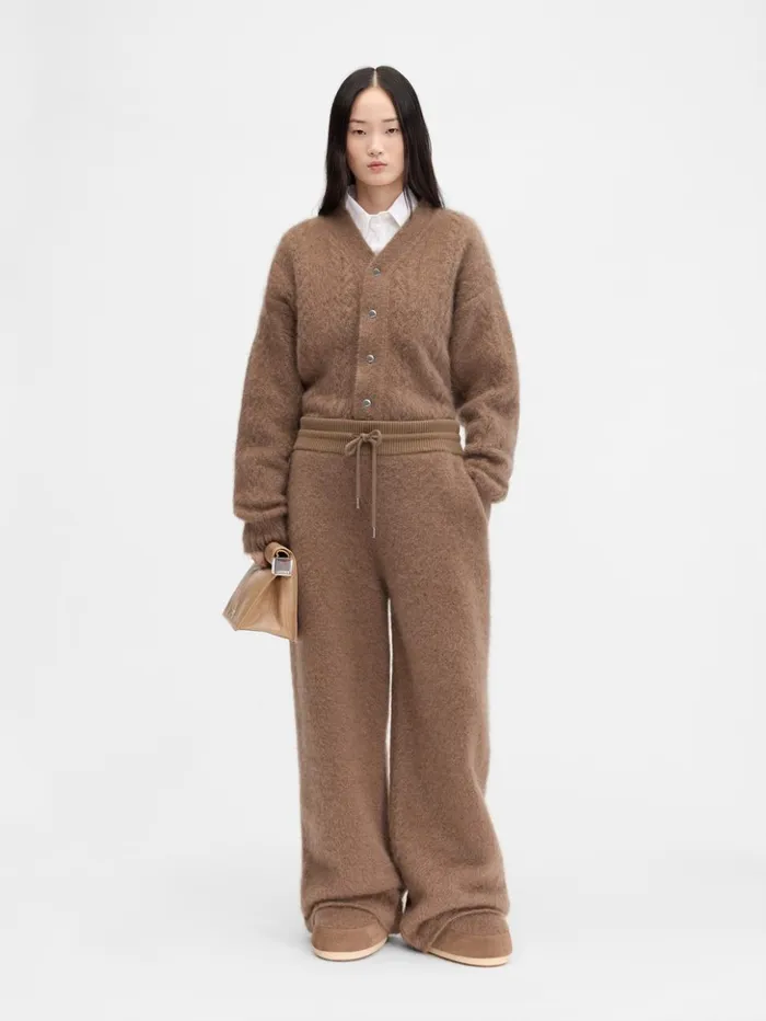 WomenMen Trousers and Shorts JACQUEMUS The Nuvola Pants Camel WomenMen Trousers and Shorts JACQUEMUS The Nuvola Pants Camel