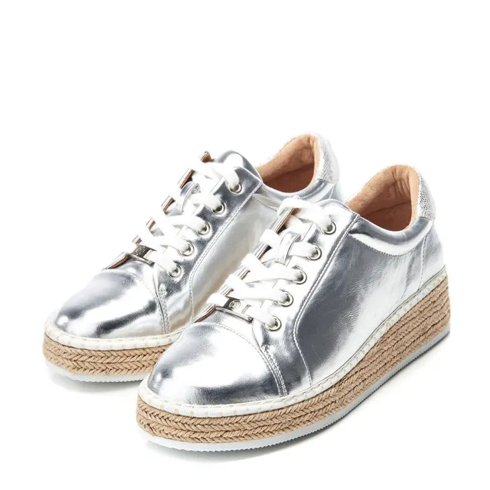 Women Moda In Pelle Casual Trainers Breely Silver Metallic