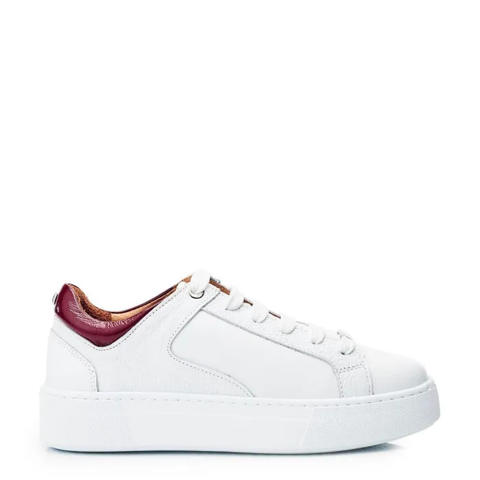Women Moda In Pelle Casual Trainers Brienau White Leather