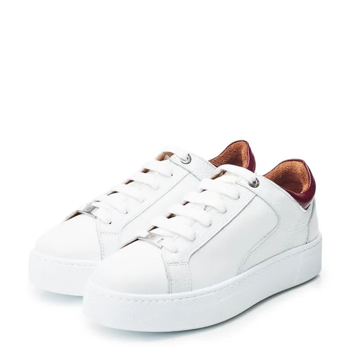 Women Moda In Pelle Casual Trainers Brienau White Leather