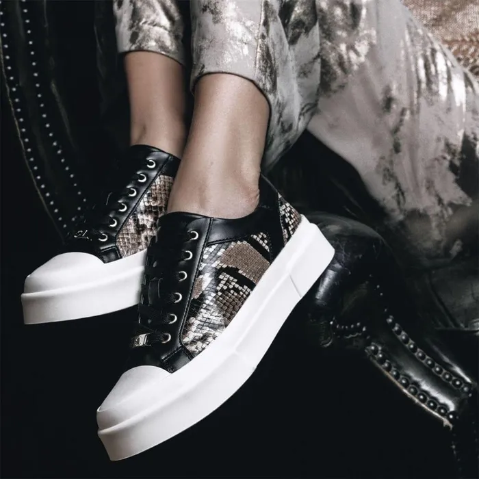 Women Moda In Pelle Chunky Trainers Amilyn Natural Snake Print Leather