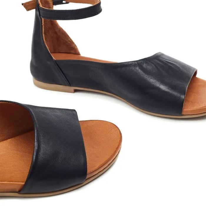 Women Moda In Pelle Flat Sandals Bsoleful BBasel Black Leather