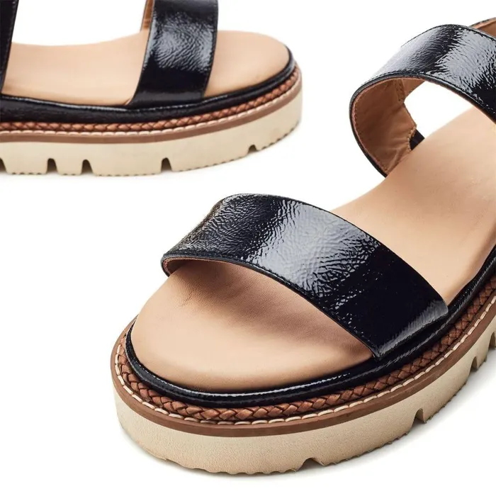 Women Moda In Pelle Flat Sandals Nilania Black Patent Leather