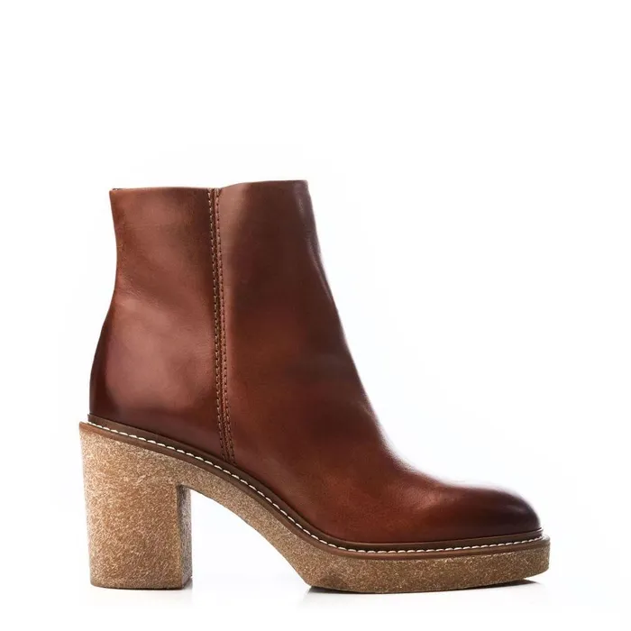 Women Moda In Pelle Heeled And Wedge Boots Sh Casero Tan Leather