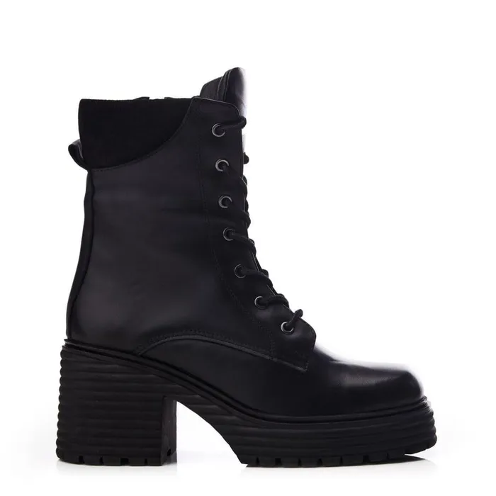 Women Moda In Pelle Heeled And Wedge Boots Shoon Sh Arenal Black Leather