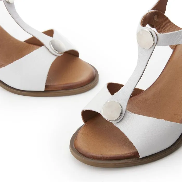 Women Moda In Pelle Heeled Sandals Lusia Off White Leather