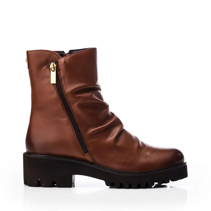 Women Moda In Pelle Riding And Flat Boots Calandra Tan Leather