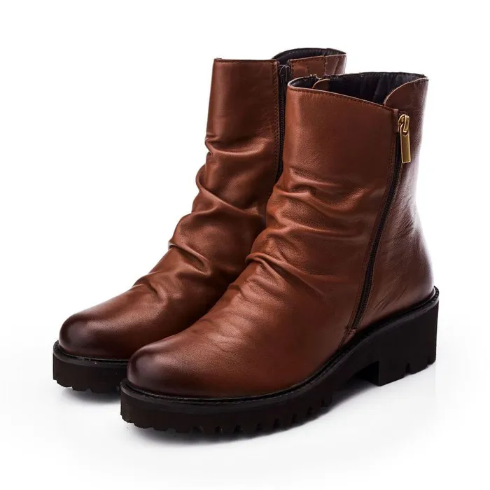 Women Moda In Pelle Riding And Flat Boots Calandra Tan Leather