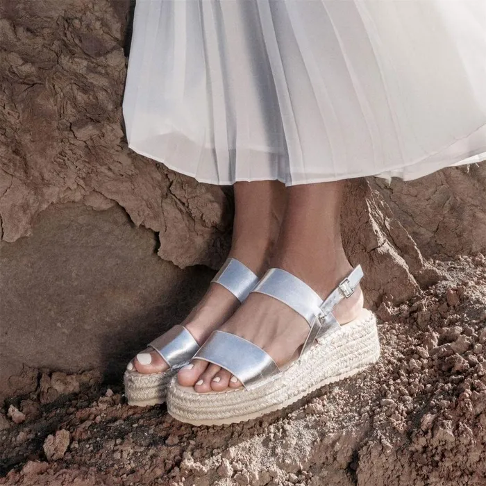 Women Moda In Pelle Wedge Sandals Nashay Silver Porvair