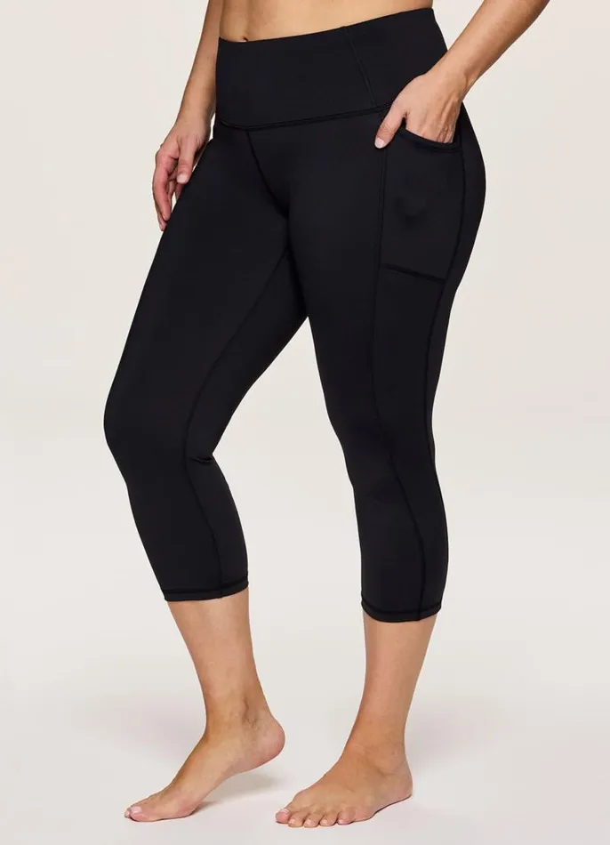 Women Plus Tech Flex Ultra Hold Capri Black RBX Active Leggings