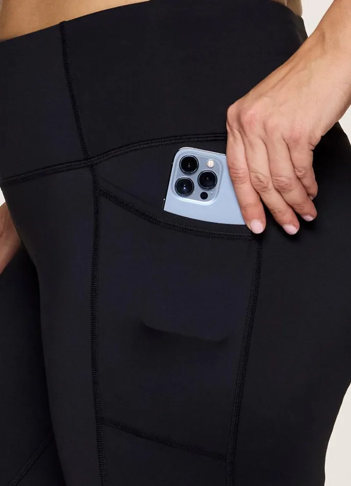 Women Plus Tech Flex Ultra Hold Capri Black RBX Active Leggings