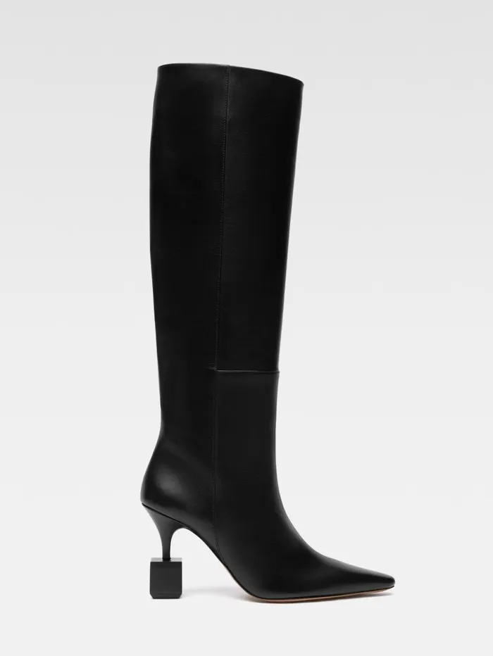 Women Shoes JACQUEMUS The Bisou Boots Black