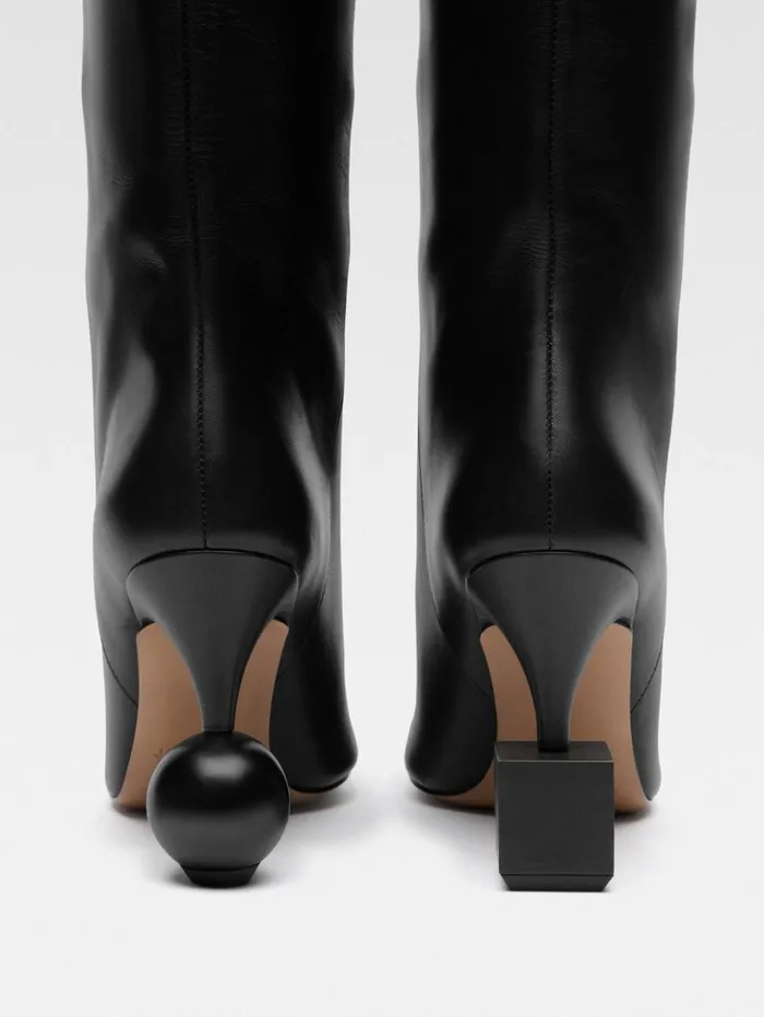 Women Shoes JACQUEMUS The Bisou Boots Black