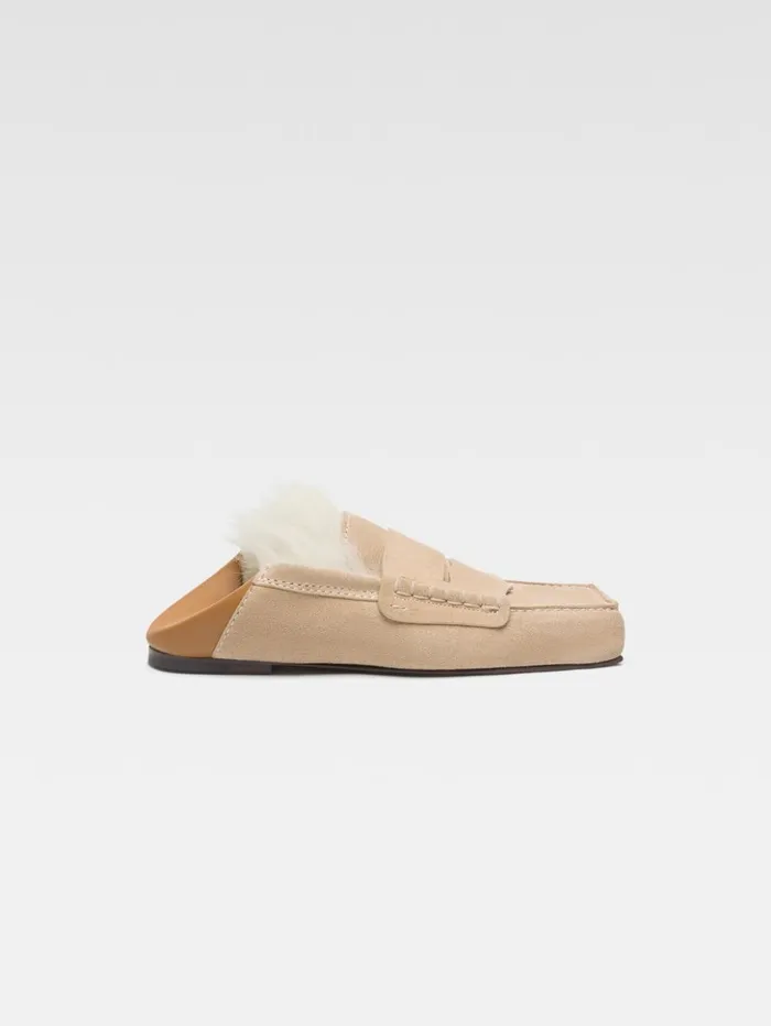Women Shoes JACQUEMUS The Carr Loafers Dark Beige